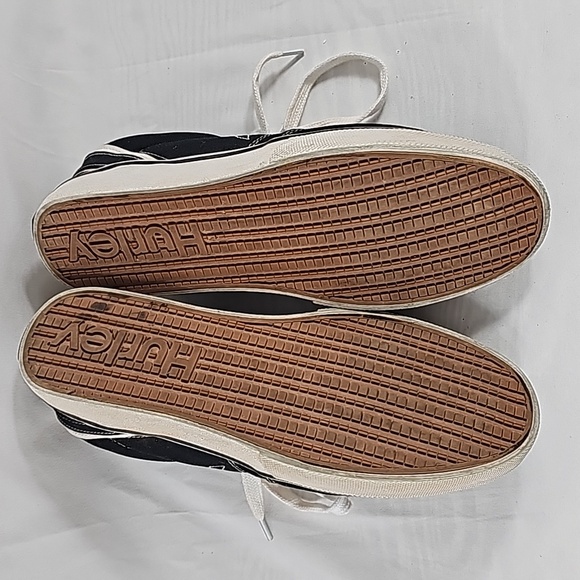 Mens Hurley Sneakers - Picture 6 of 7